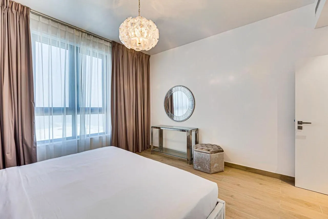 Lovely Sea View Apt La Cote 1 La Mer 1Min To Beach Dubai Apartment